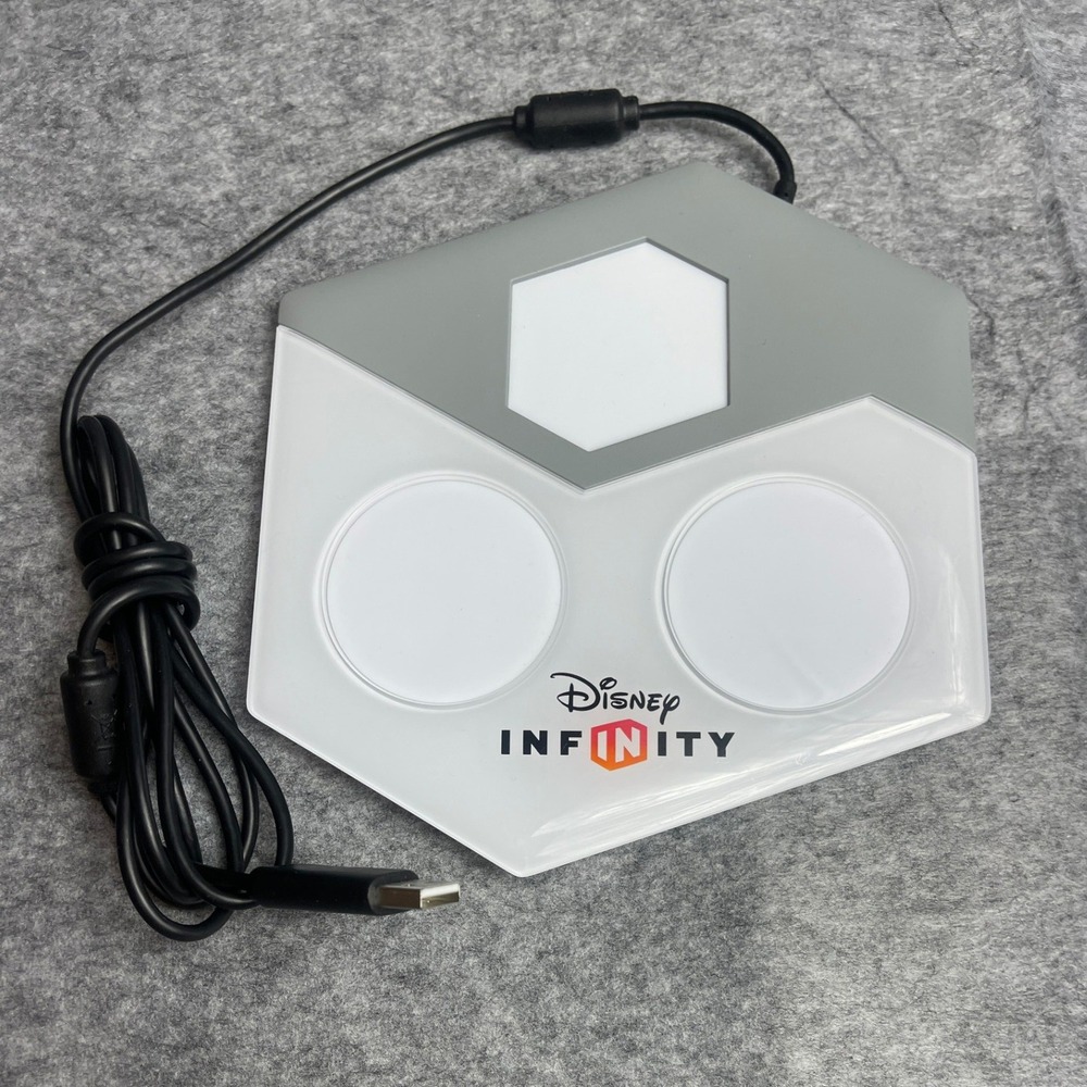 Disney Infinity Portal Base Model INF-8037059 for Xbox One‎ - Wired USB - Tested